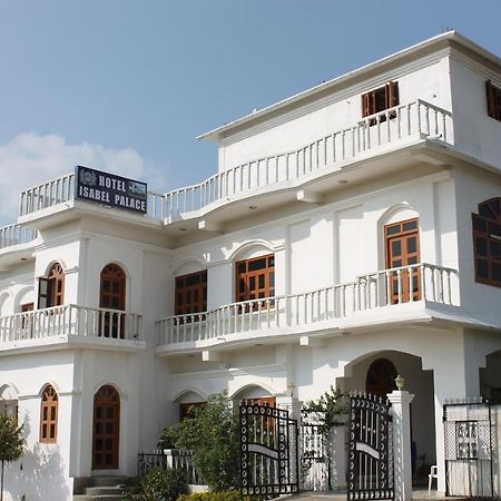 Hotel Isabel Palace Κχατζουράχο Εξωτερικό φωτογραφία